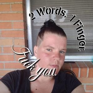 Meet your Posher, Tonya